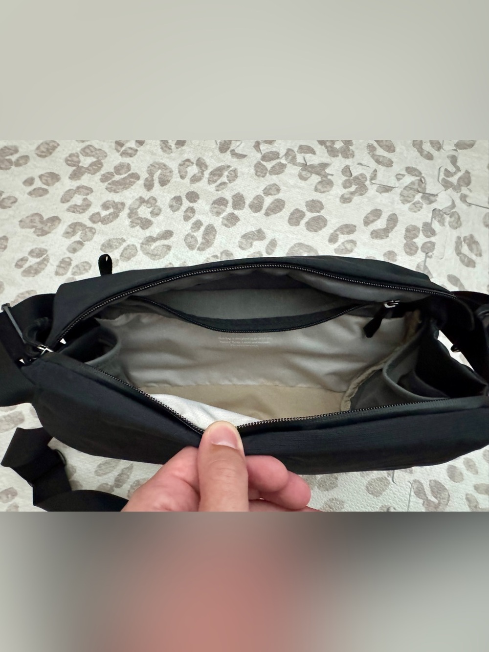 Bellroy Venture Sling 9L - Picture 5 of 7